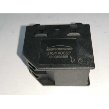 Recambio de mando elevalunas trasero derecho para volkswagen golf iv berlina (1j1) conceptline 4motion referencia OEM IAM 3B0959