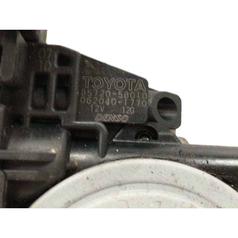 ELEVALUNAS DELANTERO IZQUIERDO 0620401770
