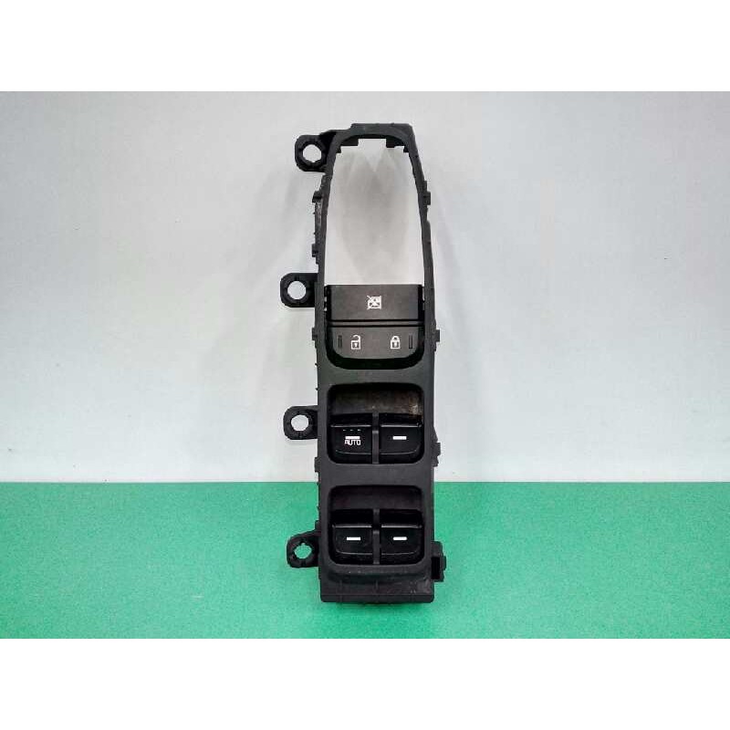 Recambio de mando elevalunas delantero izquierdo para kia niro drive referencia OEM IAM 93570G5310  