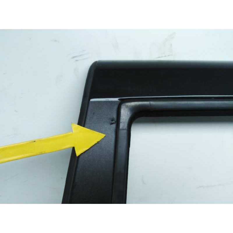 PUERTA TRASERA IZQUIERDA OBSERVAR FOTOS