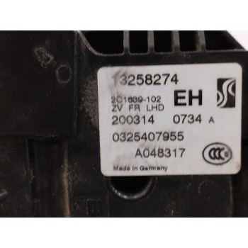 Recambio de cerradura puerta delantera derecha para opel corsa d 1.2 16v lpg referencia OEM IAM 13258274  