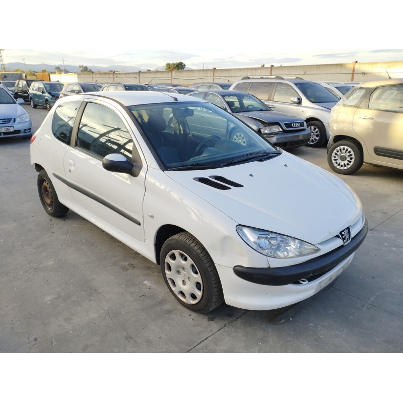 PEUGEOT 206 BERLINA