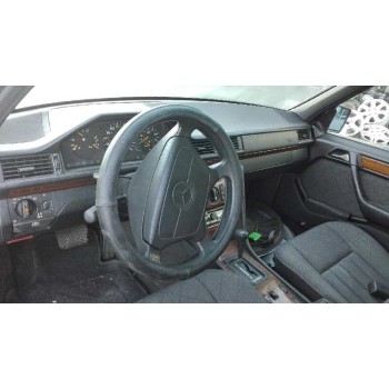 mercedes-benz clase e (w124) berlina del año 1994