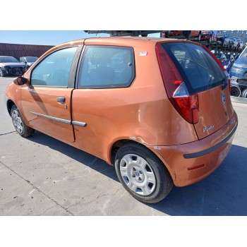 fiat punto berlina (188) del año 2005