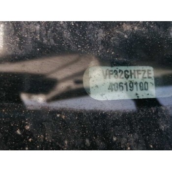 peugeot 206 berlina del año 2000