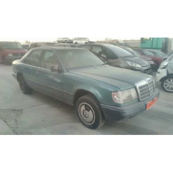 mercedes-benz clase e (w124) berlina del año 1985
