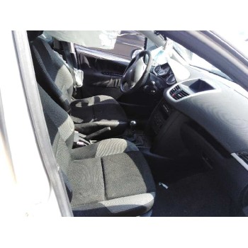 peugeot 207 del año 2007