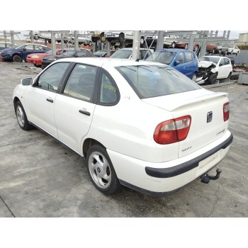 seat cordoba berlina (6k2) del año 1999