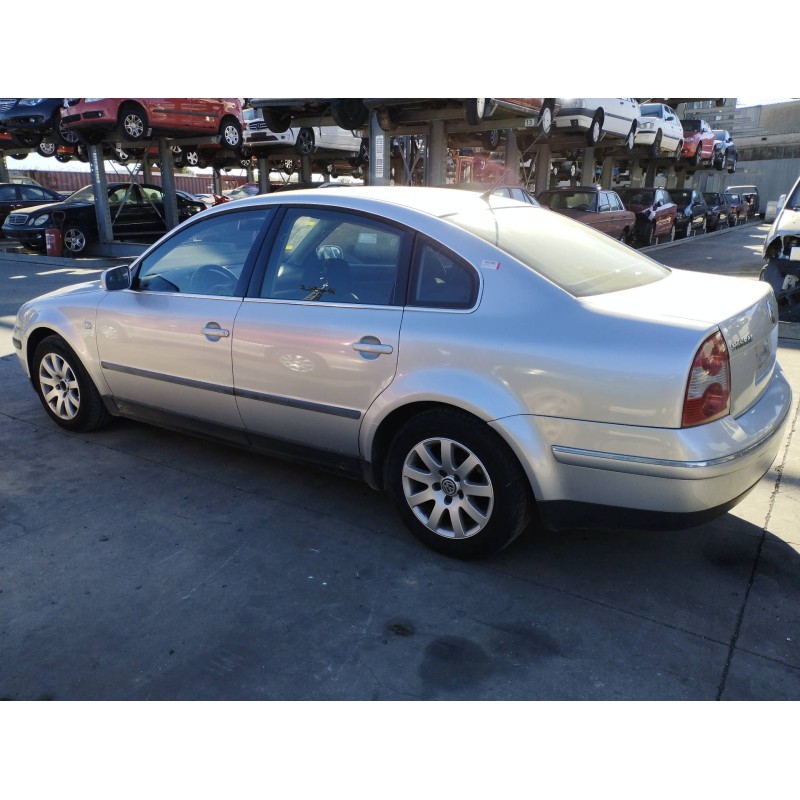 VOLKSWAGEN PASSAT B5.5 (3B3) 2003