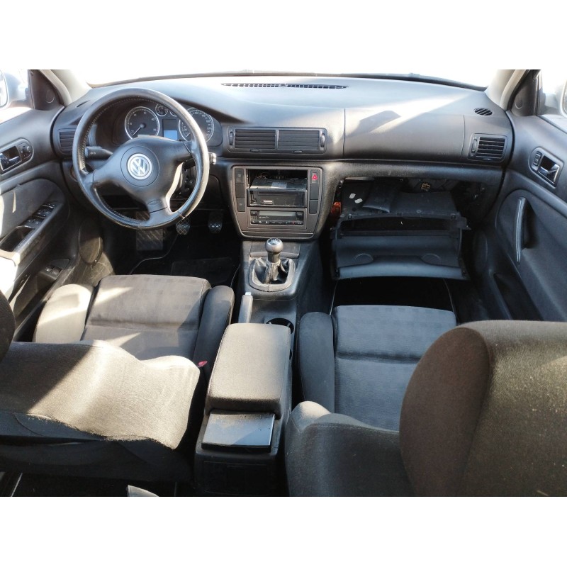 VOLKSWAGEN PASSAT B5.5 (3B3) 2003