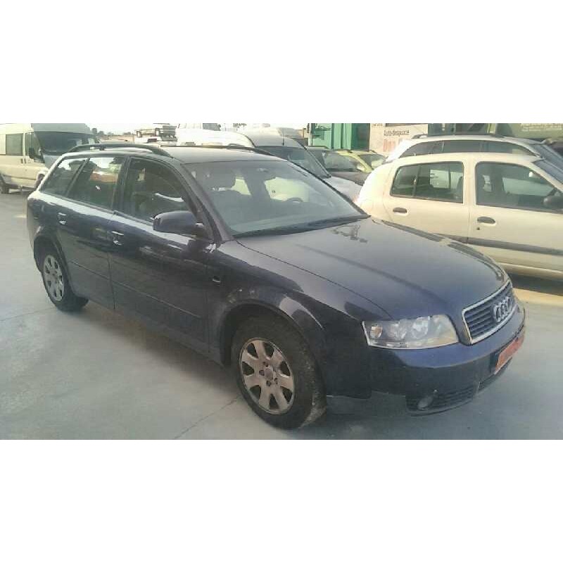 AUDI A4 AVANT (8E)