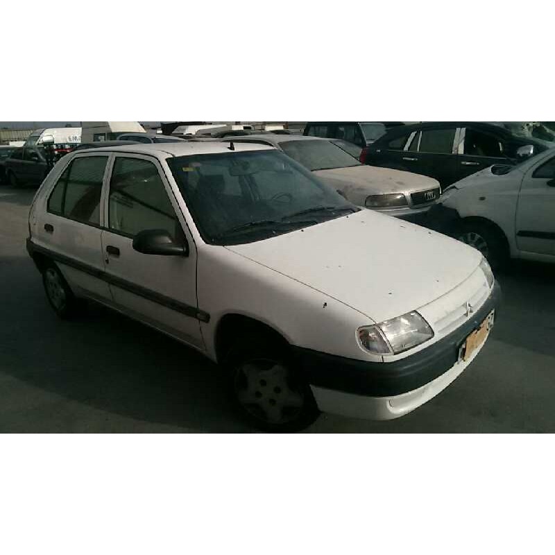 citroën saxo del año 2000