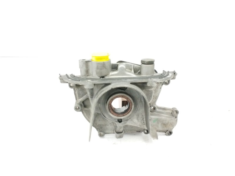 Recambio de bomba aceite para opel vectra c berlina 1.9 cdti referencia OEM IAM 37018201  
