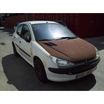 peugeot 206 berlina del año 2001