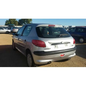 peugeot 206 berlina del año 1999