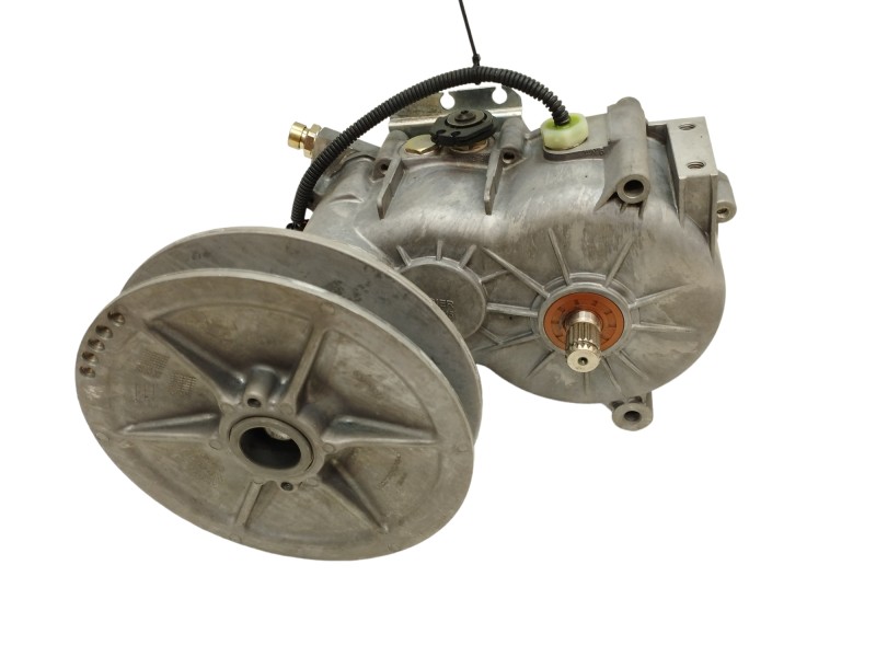 Recambio de caja cambios para microcar due 84 / l / pa referencia OEM IAM TYB032687 15657 KM 
