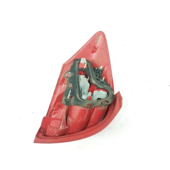 Recambio de piloto trasero derecho para toyota auris 2.2 d-cat referencia OEM IAM   