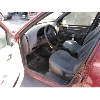 ford fiesta berlina (dx) del año 1999