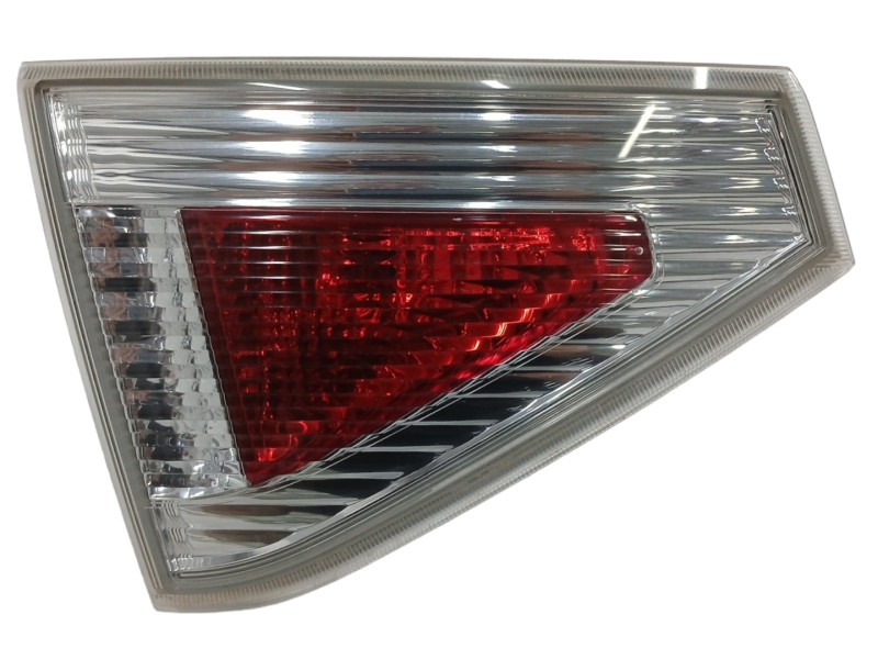 Recambio de piloto trasero izquierdo interior para subaru impreza g12 1.5 referencia OEM IAM 84912FG091  