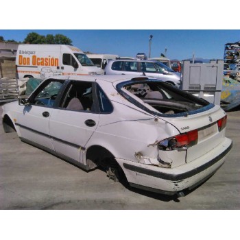 saab 9-3 berlina del año 1998