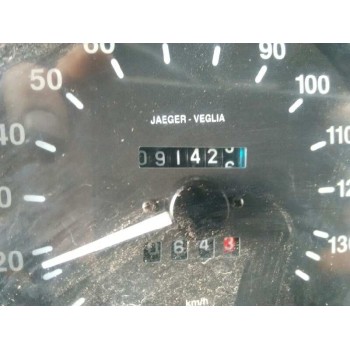 nissan atleon del año 2000