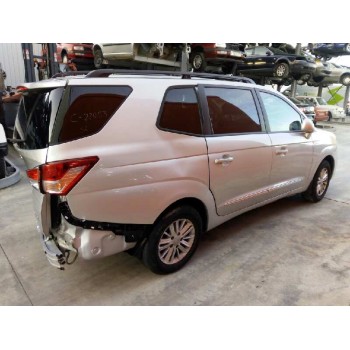 ssangyong rodius ii del año 2015