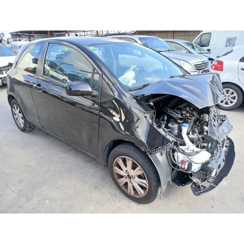 toyota yaris (_p9_) del año 2011