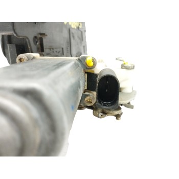 Recambio de cerradura puerta delantera izquierda para bmw serie 7 (e65/e66) 730d referencia OEM IAM 7028905  