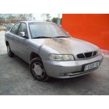 daewoo nubira berlina del año 1999