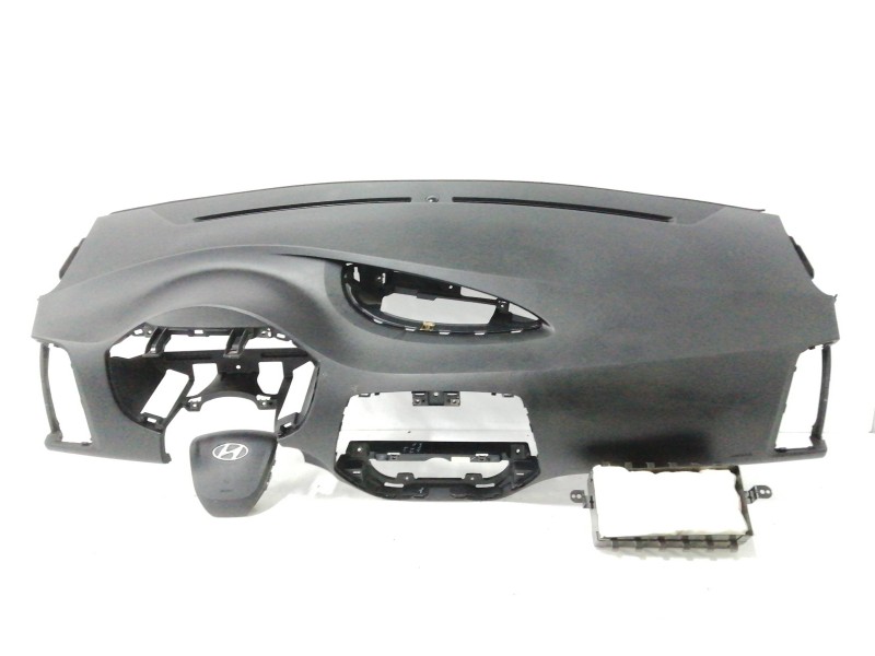 Recambio de salpicadero para hyundai i20 1.4 crdi cat referencia OEM IAM 847111J000 569001J5009P 845301J000 Recambio de salpicadero para hyundai i20 1.4 crdi cat referencia OEM IAM 847111J000 569001J5009P 845301J000