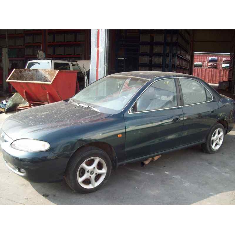 hyundai lantra berlina (rd) del año 1996