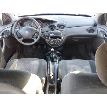 ford focus berlina (cak) del año 1999