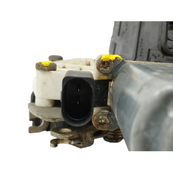 Recambio de cerradura puerta trasera derecha para bmw serie 7 (e65/e66) 730d referencia OEM IAM 7028910  