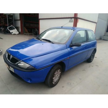 lancia lancia y del año 1995