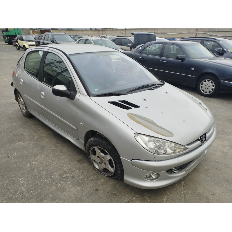 peugeot 206 berlina del año 2006