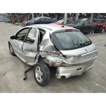 peugeot 206 berlina del año 2006