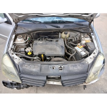 renault clio ii fase ii (b/cb0) del año 2005