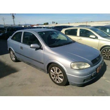 opel astra g berlina del año 2002