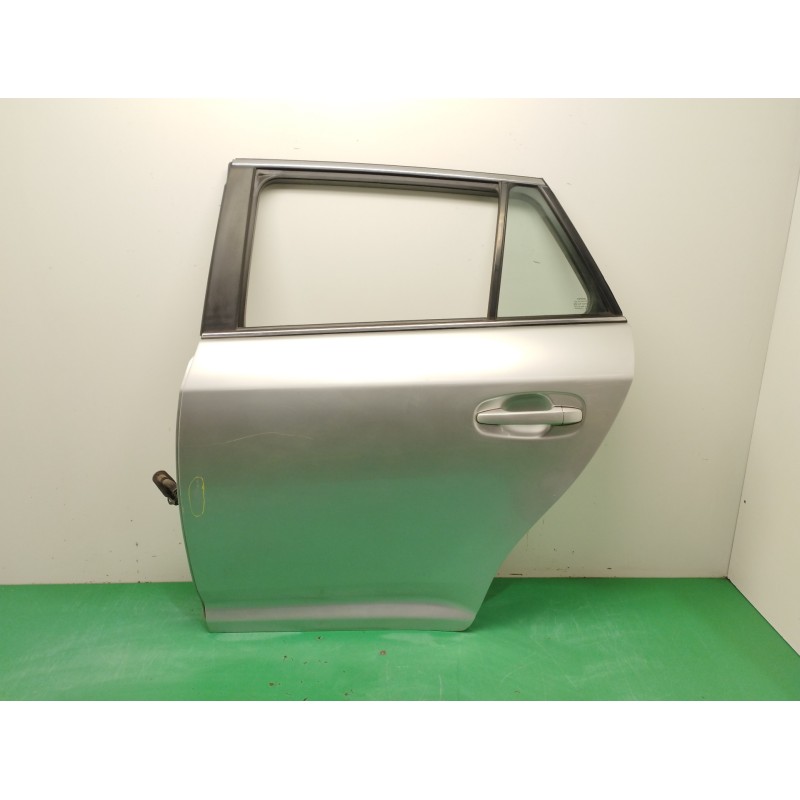 Recambio de puerta trasera izquierda para toyota avensis cross sport (t27) 1.8 16v cat referencia OEM IAM  OBSERVAR FOTOS 
