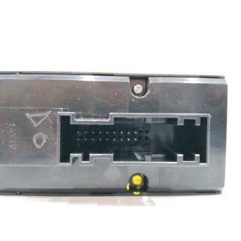 Recambio de mando elevalunas delantero izquierdo para opel astra h ber. 1.7 16v cdti referencia OEM IAM 13228699  