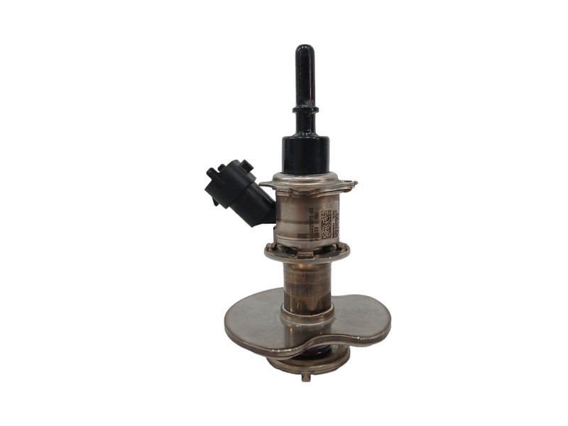 Recambio de inyector para seat leon sportstourer (kl8) 2.0 tdi referencia OEM IAM 7LA131113A ADBLUE 0444021072 Recambio de inyector para seat leon sportstourer (kl8) 2.0 tdi referencia OEM IAM 7LA131113A ADBLUE 0444021072