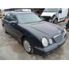 mercedes-benz clase e (w210) del año 2001