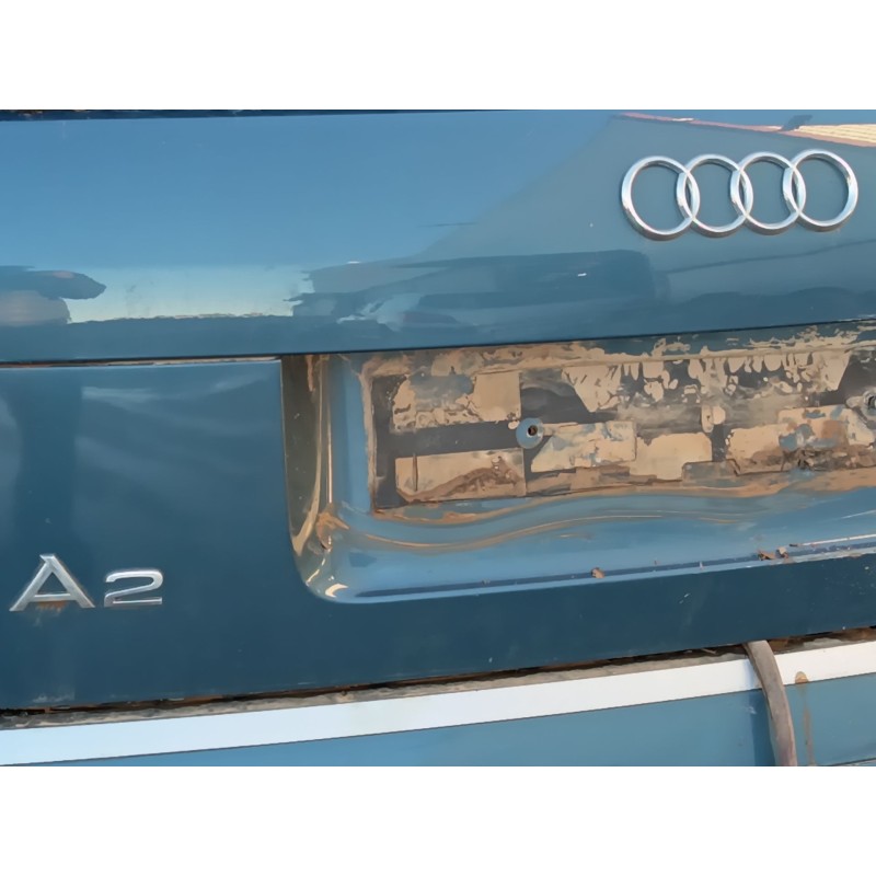 audi a2 (8z0) del año 2001