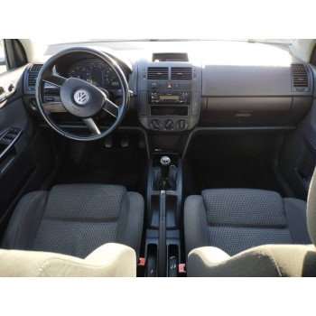 volkswagen polo (9n1) del año 2004