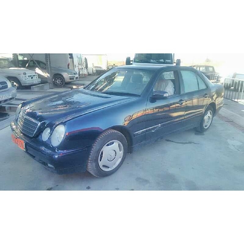 MERCEDES-BENZ CLASE E (W210) BERLINA DIESEL 2000