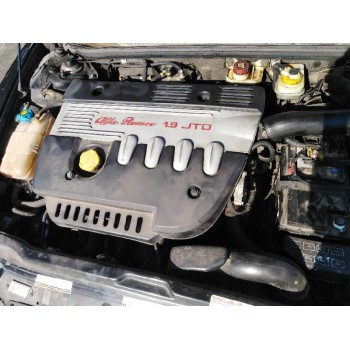 alfa romeo 156 del año 2004