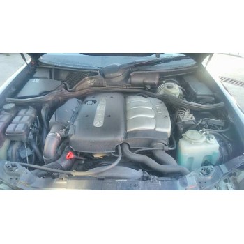 mercedes-benz clase e (w210) berlina diesel del año 2000