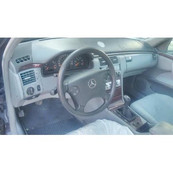 mercedes-benz clase e (w210) berlina diesel del año 2000