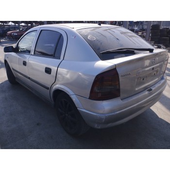 opel astra g berlina del año 2003