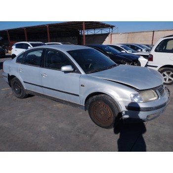 volkswagen passat berlina (3b2) del año 1997